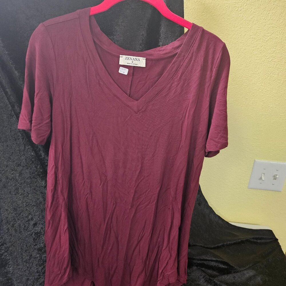 Zenana Burgundy S short-sleeve shirt, 95% Rayon, 5% Spandex
